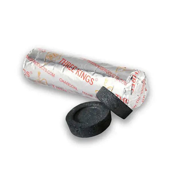 Three Kings Quick-Lighting Hookah Coals in packaging with two discs shown, ideal for hassle-free hookah sessions.